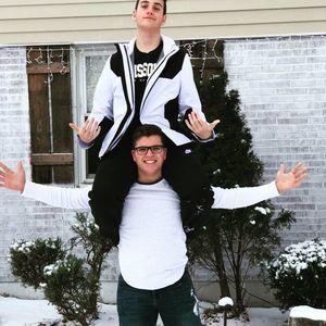 Meet your Posher, Chase